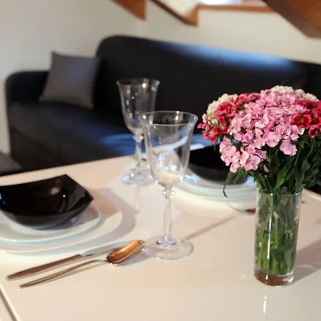 Marta - Stone House In The Center - Gæstehus 4*