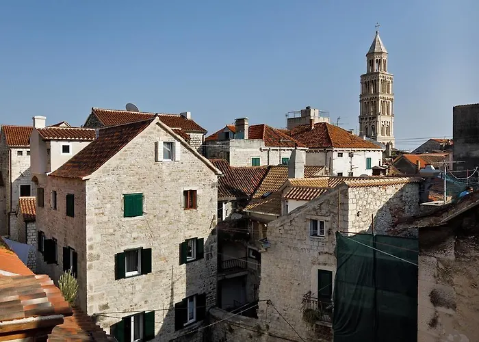 Marta - Stone House In The Center - Gostinjska kuća Split