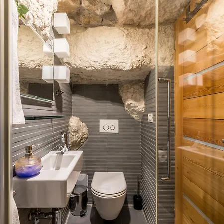 Marta - Stone House In The Center - 4* Spalato