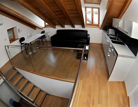 Marta - Stone House In The Center - 4* Spalato