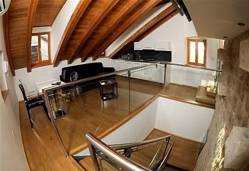 Marta - Stone House In The Center - Split